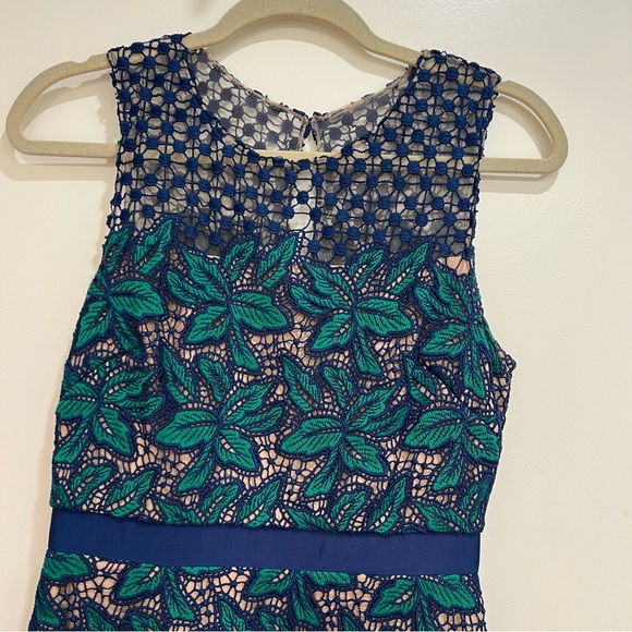 Belle by Badgley Mischka Deanndra Embroidered A-Line Dress Emerald Navy - Picture 6 of 10